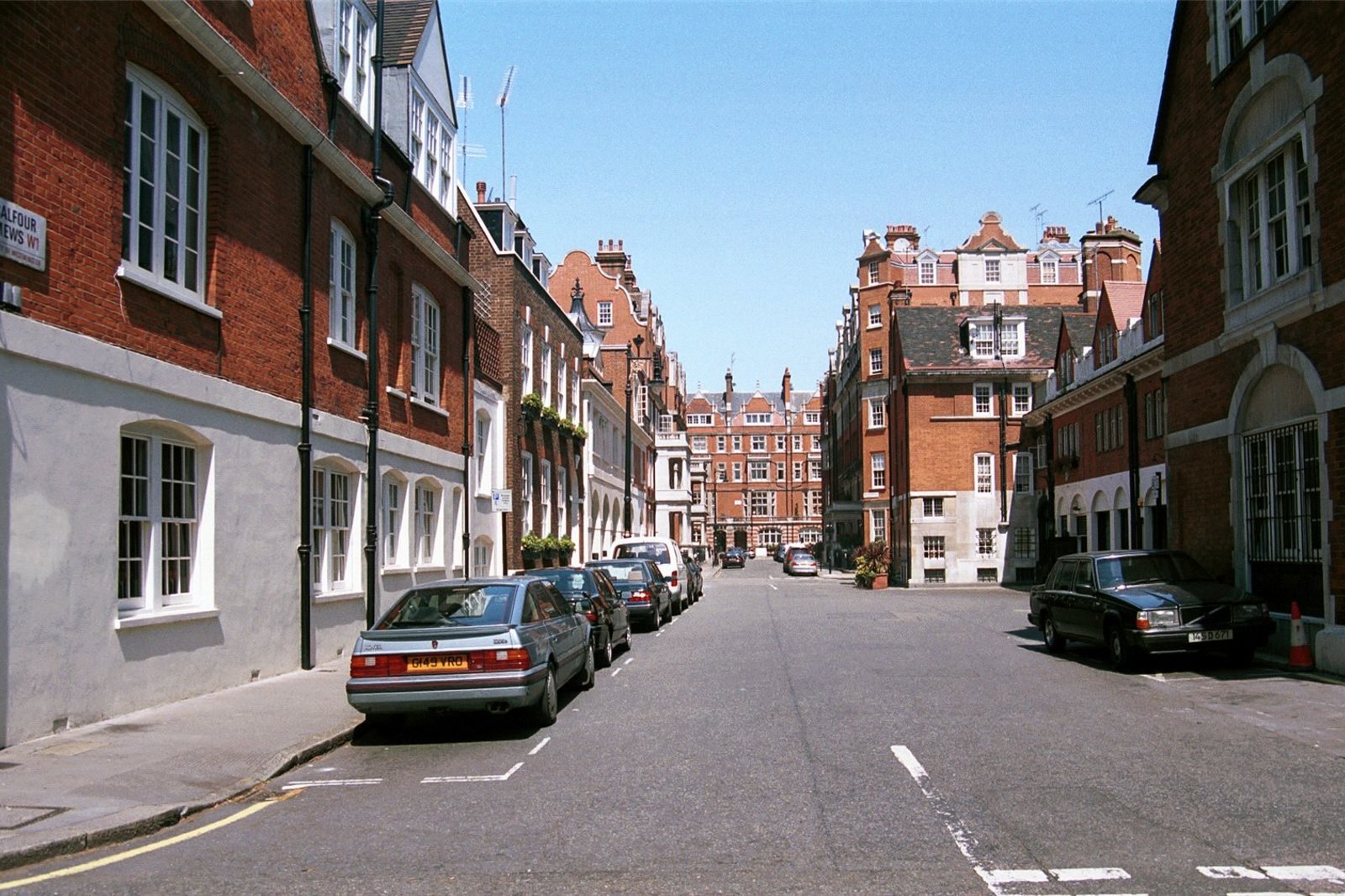 Balfour Place, Park Lane, Mayfair, London, W1K-2