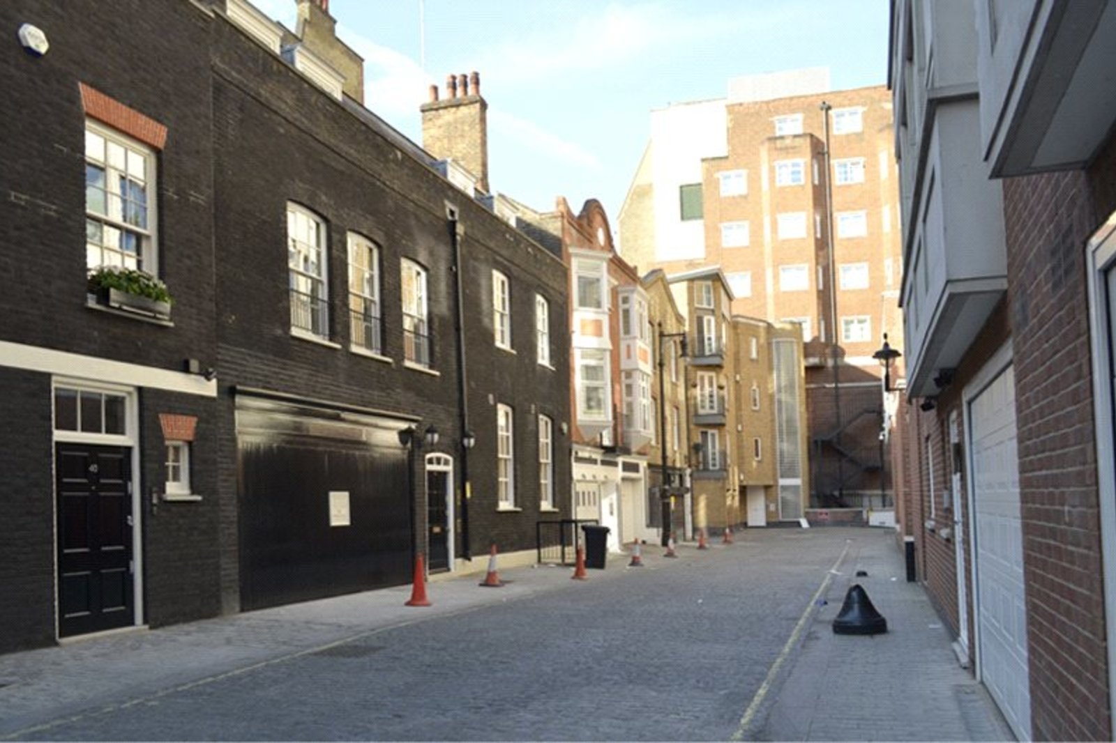 Clarges Mews, Mayfair, London, W1J Lurot Brand