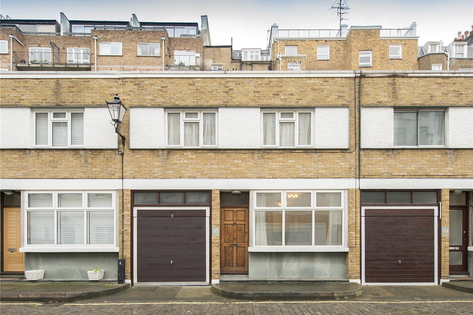 2 bedroom mews in Gloucester Mews West, Bayswater, London, W2 Lurot Brand