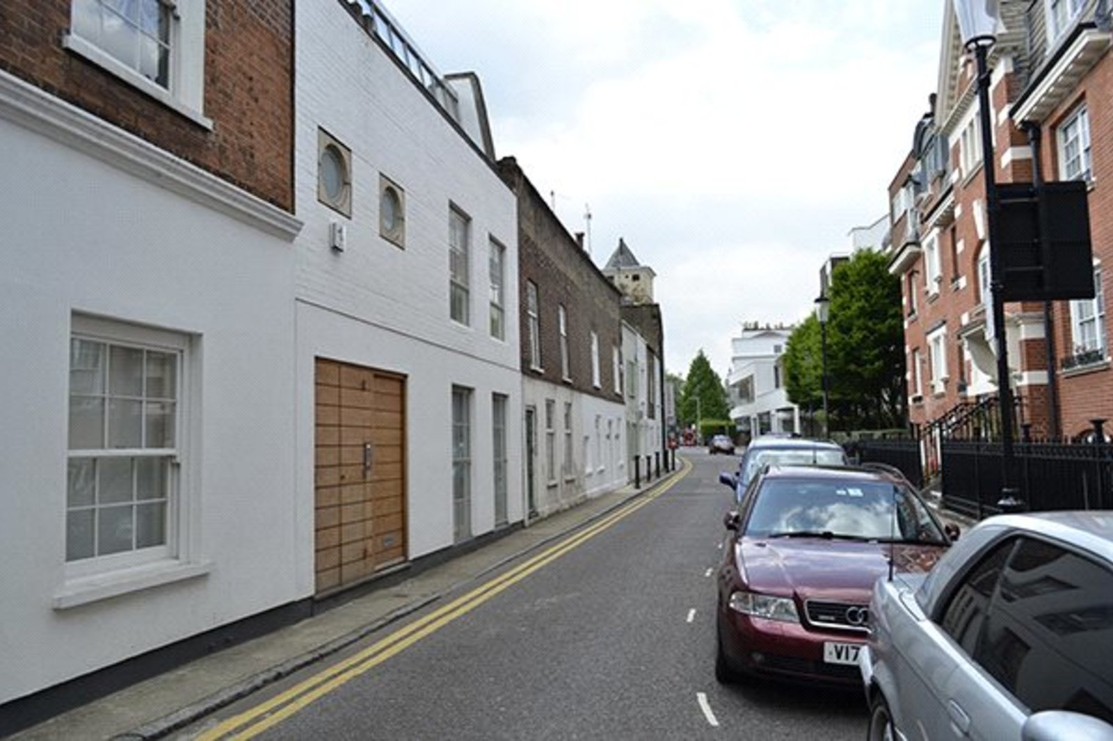 Pond Place Mews, Chelsea, London, SW3 Lurot Brand