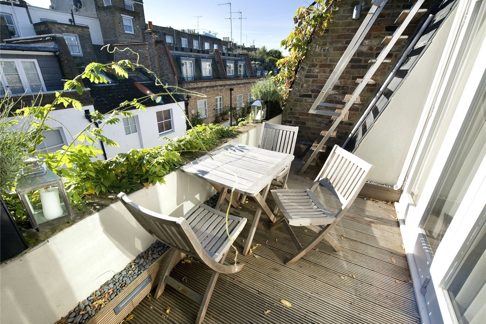 St. Luke's Mews, Notting Hill, London, W11 Lurot Brand