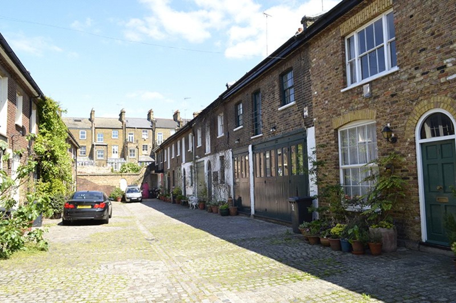 Turnchapel Mews, Clapham, SW4 Lurot Brand