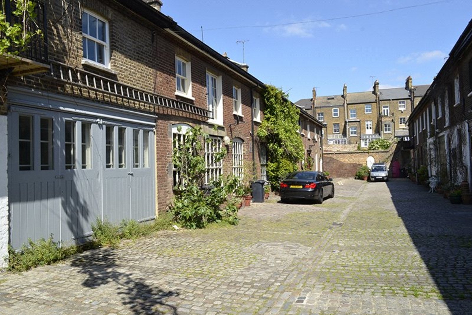 Turnchapel Mews, Clapham, SW4 Lurot Brand