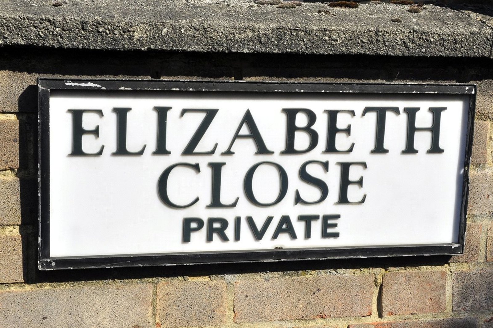Elizabeth Close, Maida Vale, London, W9-4