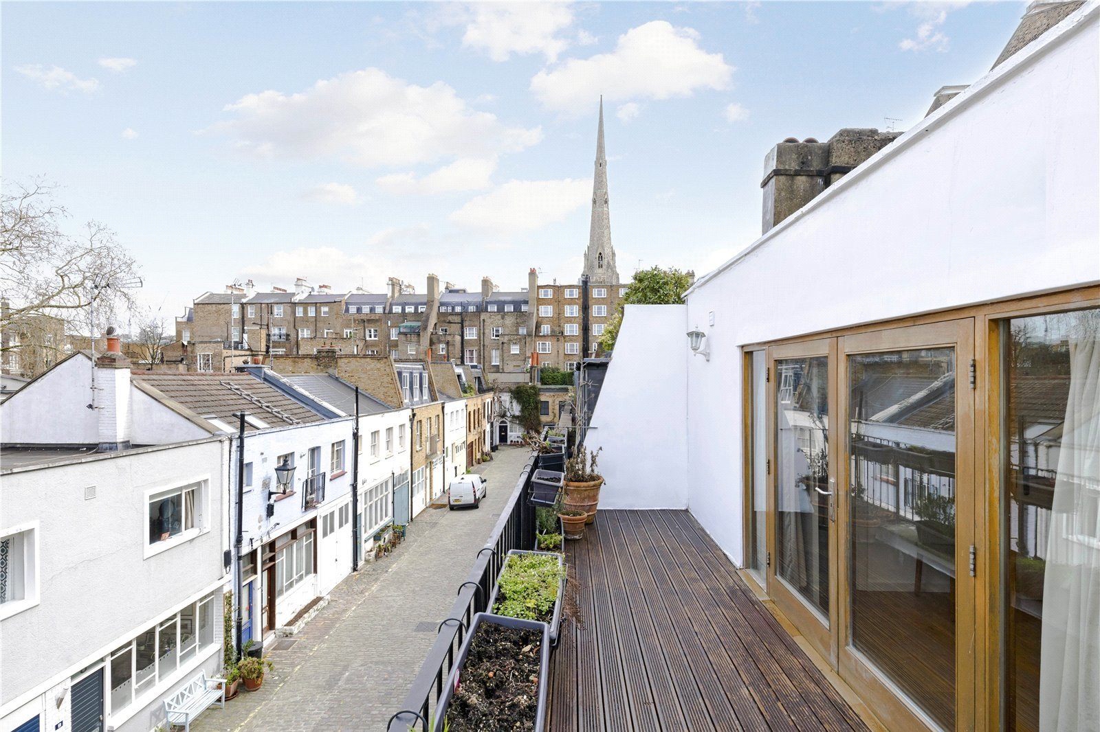 3 bedroom mews in Leinster Mews, Bayswater, London, W2 Lurot Brand