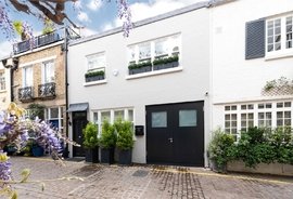 Mews House for sale in Kynance Mews, South Kensington