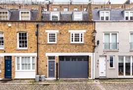 Mews Maisonette for sale in Princes Mews, Bayswater