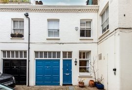 Mews House for sale in Redfield Mews, London