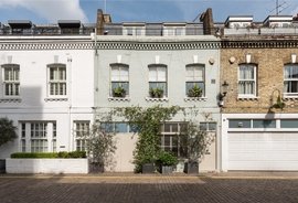 Mews House for sale in Spear Mews, Earl's Court