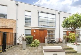 Mews House to rent in Dunworth Mews, Notting Hill