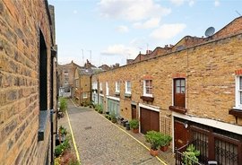 Mews House to rent in Junction Mews, Paddington