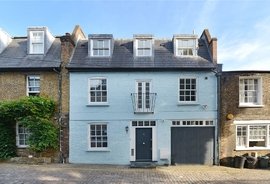 Mews House to rent in Ladbroke Walk, Notting Hill