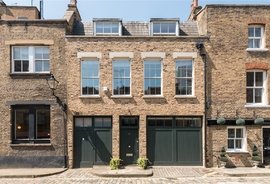 Mews House to rent in Sherlock Mews