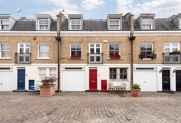 House for sale in Elnathan Mews, Maida Vale, W9